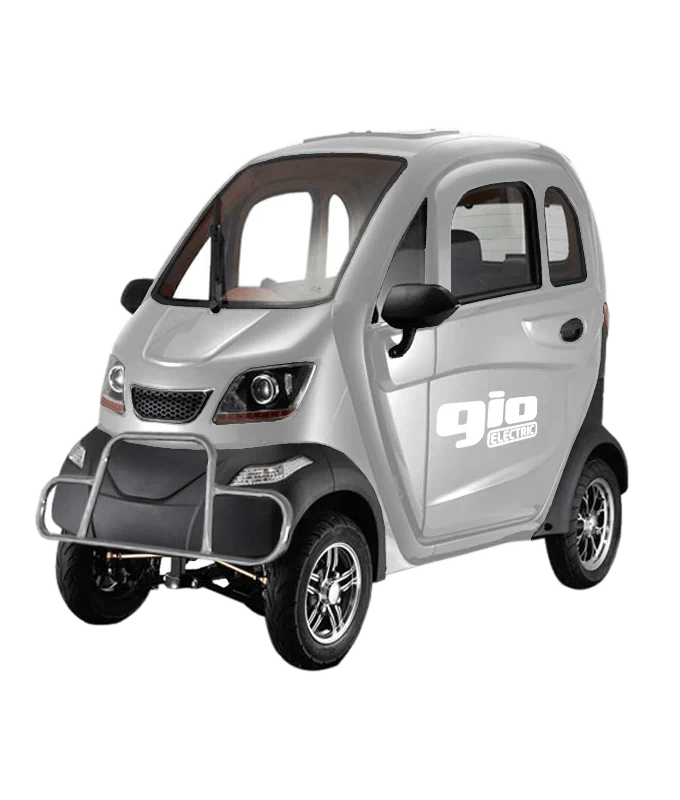 GIO GOLF ENCLOSED MOBILITY SCOOTER 60V 1200W, top speed 18mph, Range up to 30 miles, backup camera, heater, fan, alarm, media center, 500lb load capacity