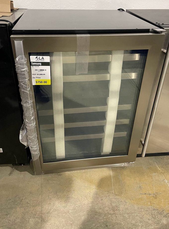 Samsung RW51TS338SR 51-Bottle Capacity Wine Cooler